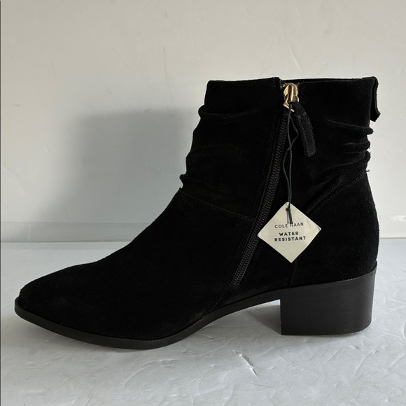 COLE HAAN Women's Maple Water Resistant Bootie Ankle Boot Black Suede Size 9 NWT - Picture 4 of 8